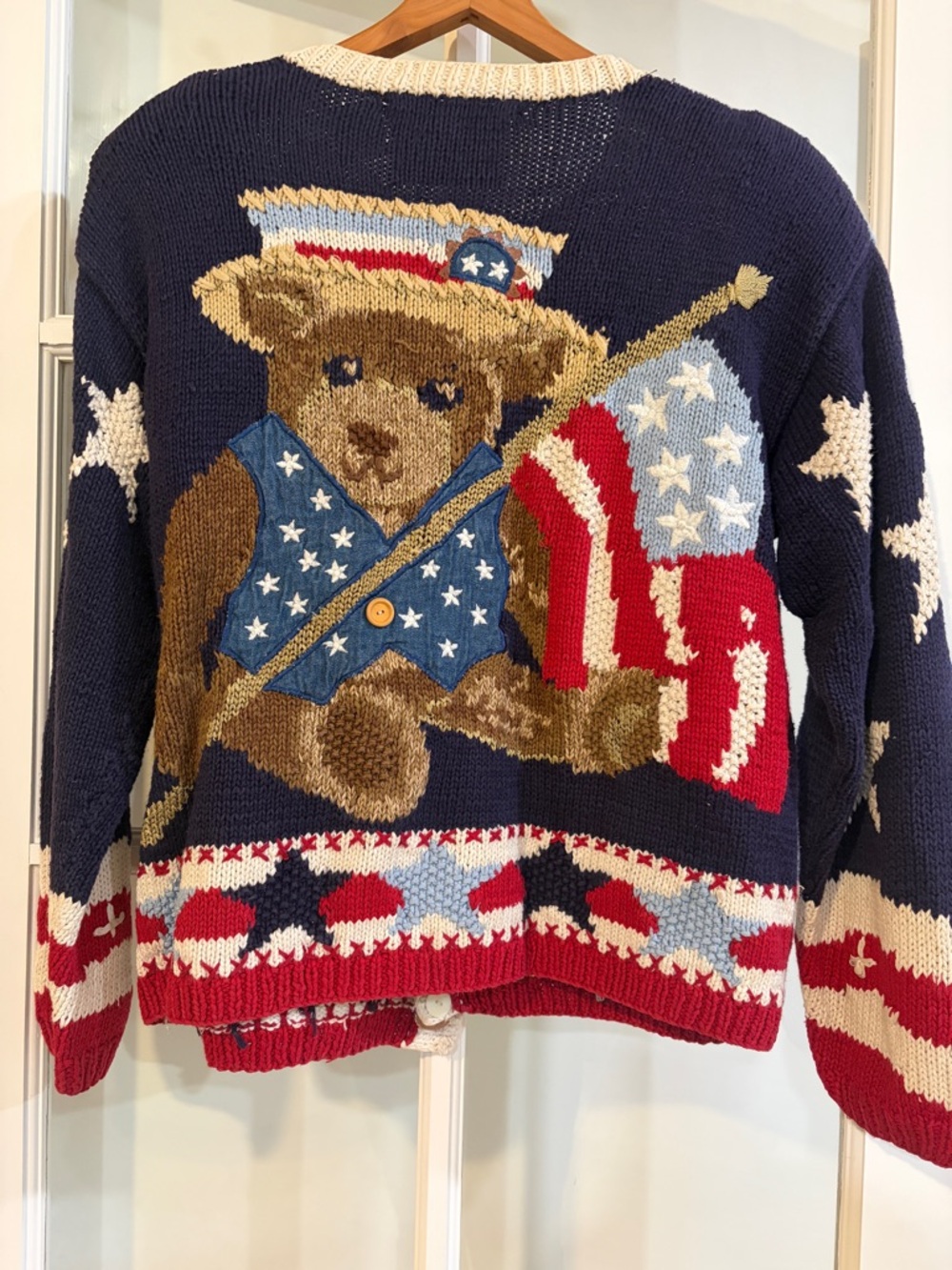 Vintage Eagles Eye Patriotic Teddy Bear American Flag knit Sweater Size M